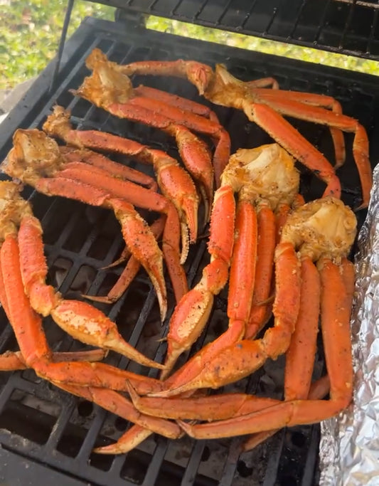 Grilled snow crabs