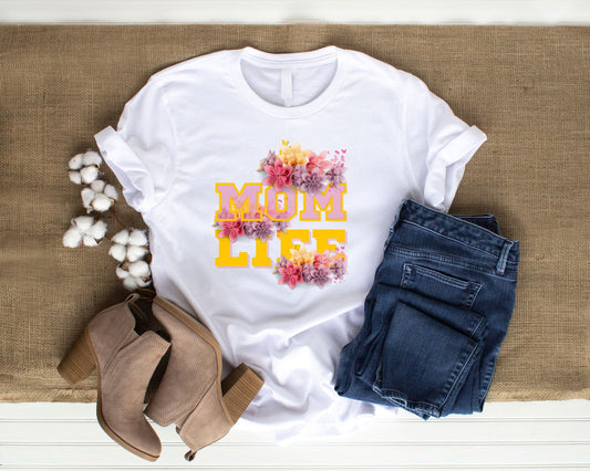 MOM LIFE T-Shirt